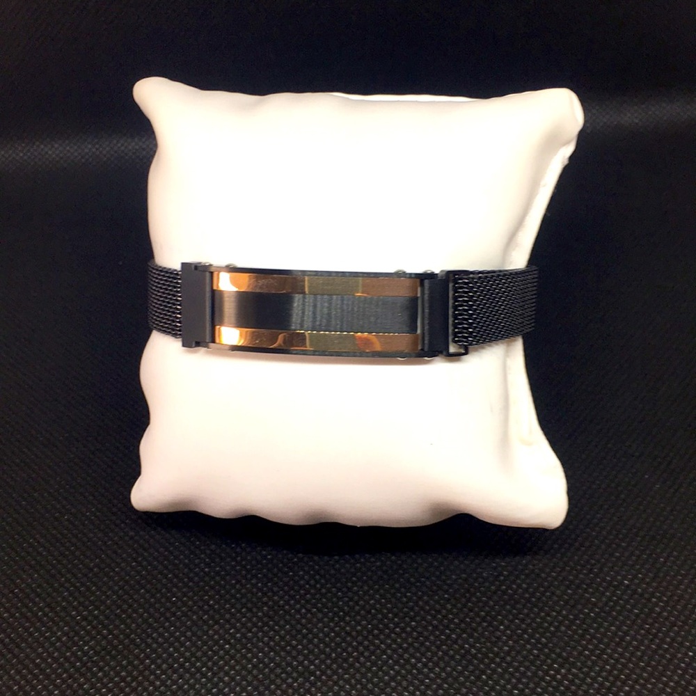 Elegant adjustable Bracelet